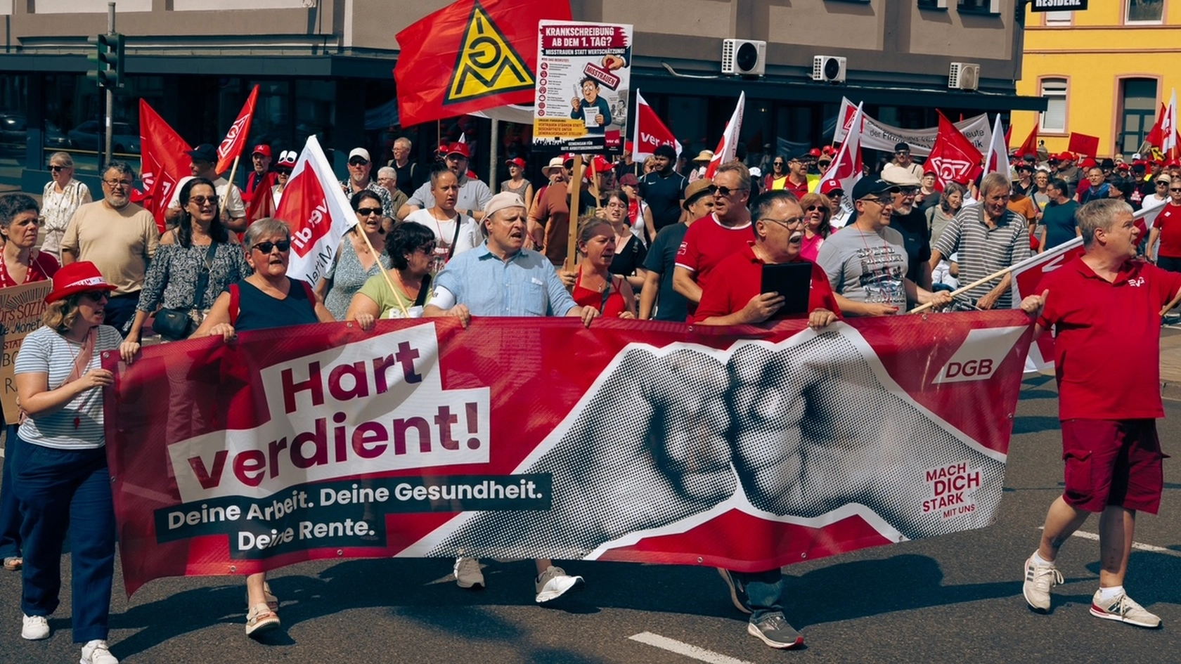 2026 08 07 Dem Rote Karte