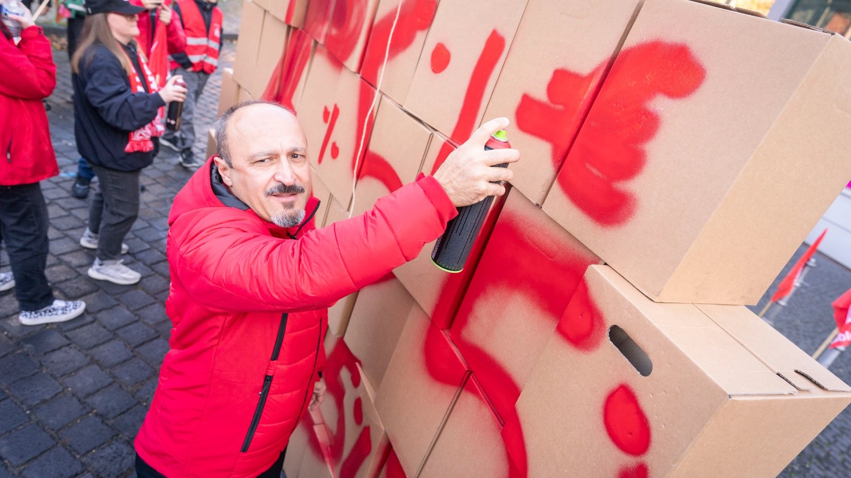Tarifverhandlungen 2. Runde Bezirk Mitte in Hanau am 28.10.2026.