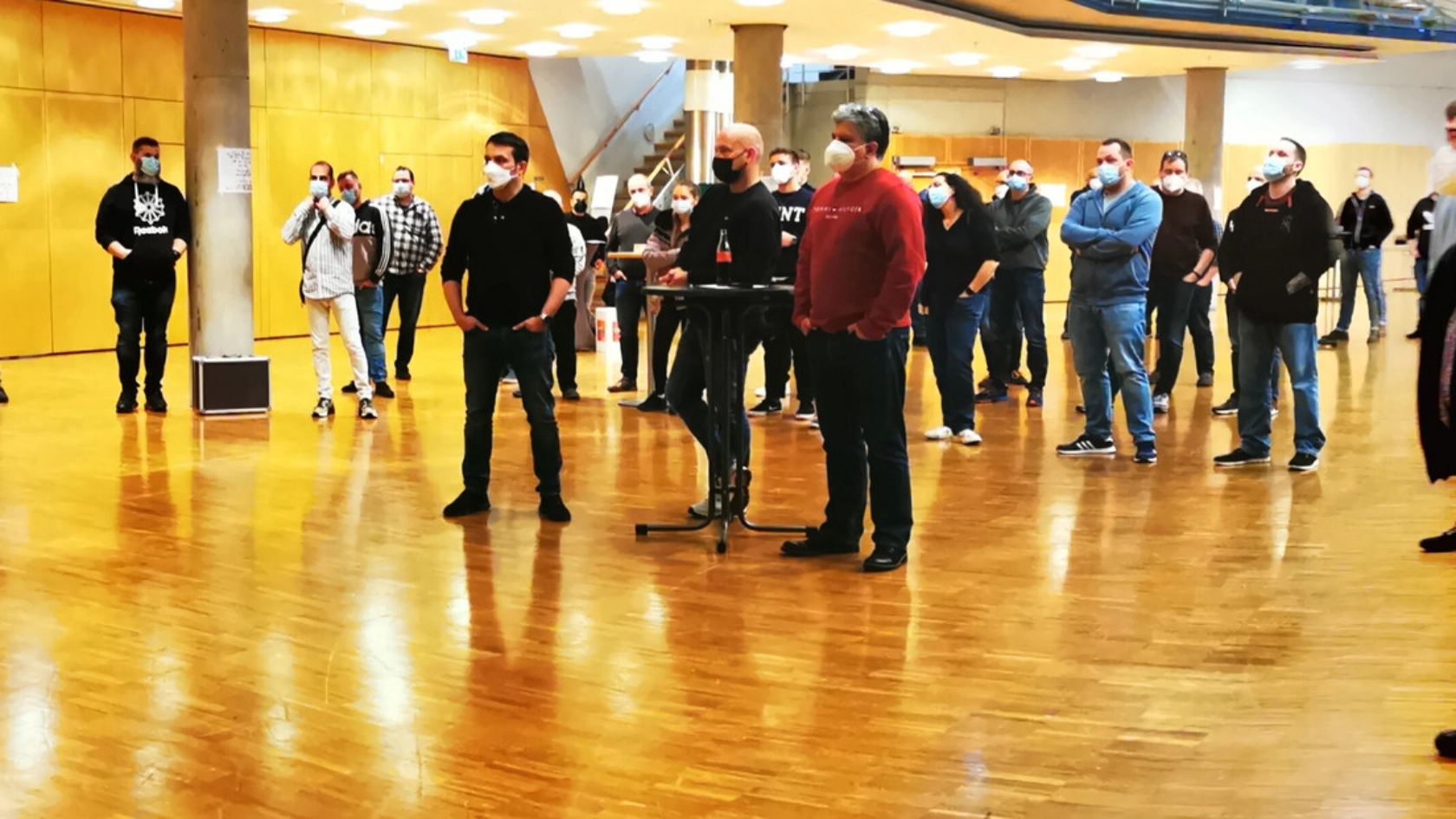 Kick-Off mit Druck (Lu-Ft) in die Zukunft