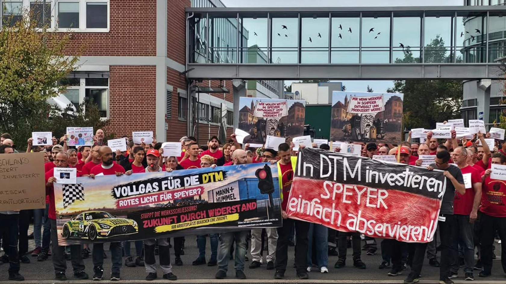 Demo Werkseinfahrt