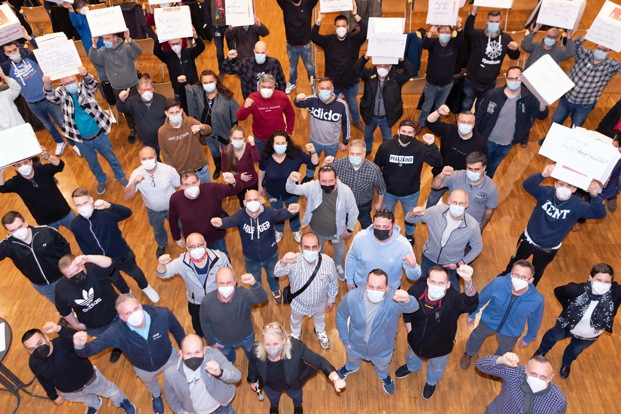 Kick-Off mit Druck (Lu-Ft) in die Zukunft