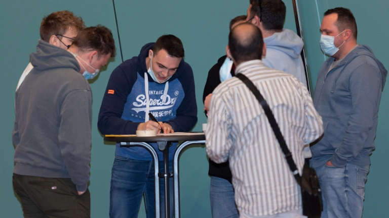 Kick-Off mit Druck (Lu-Ft) in die Zukunft