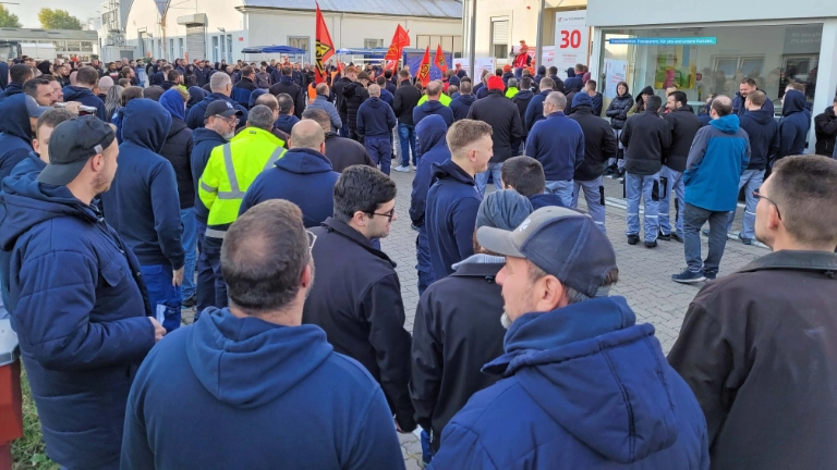 Beschäftigte in der GS LU-FT fordern von Arbeitgebern mehr Geld