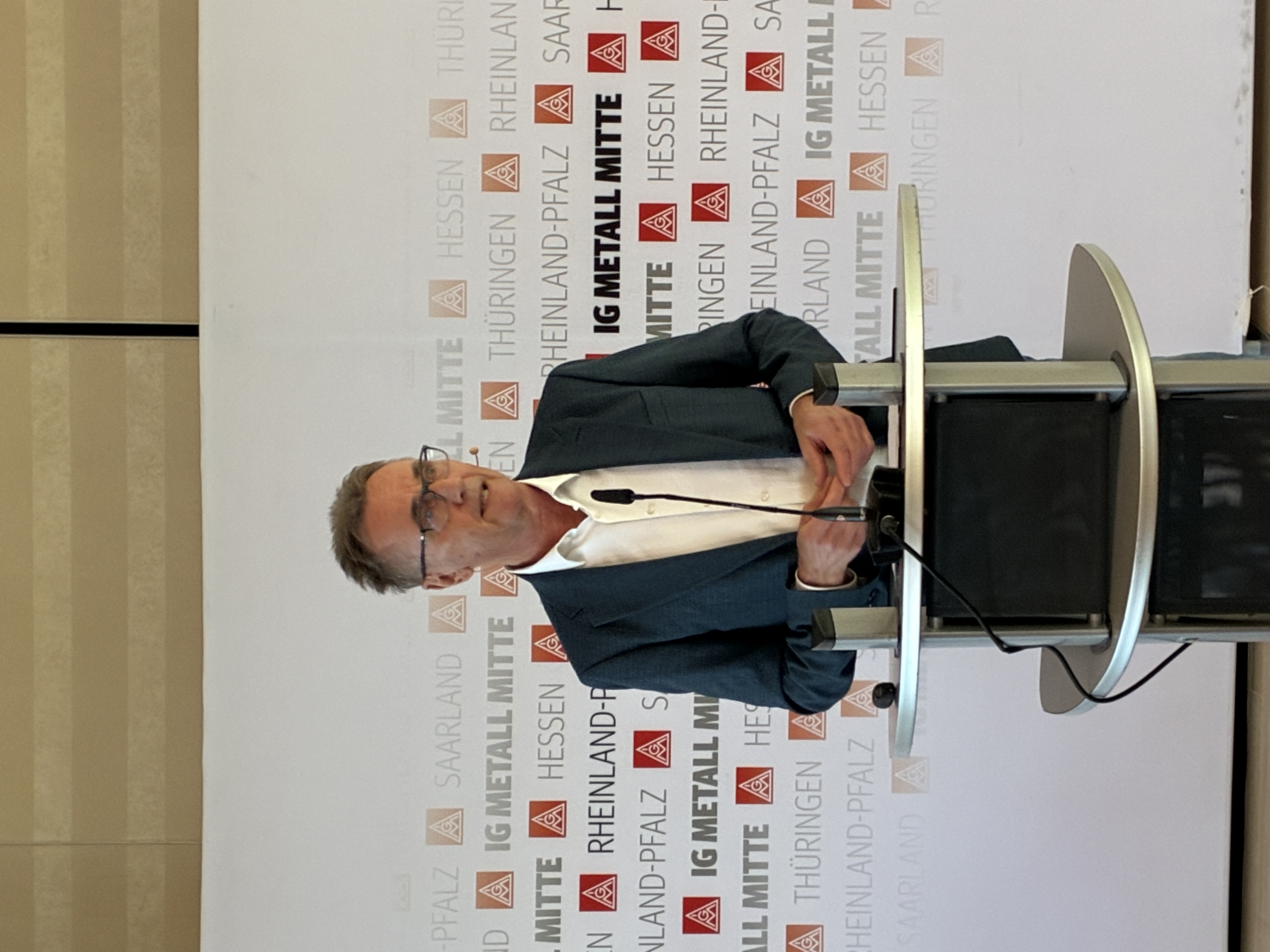Jörg Köhlinger